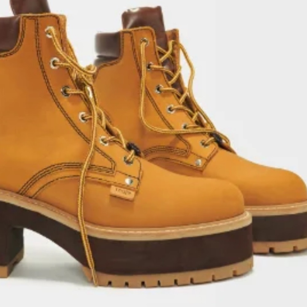 NEW $490 MAJE LEATHER BOOTS - Picture 3 of 7